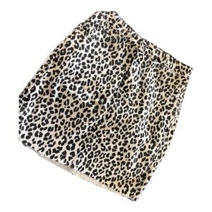 H & M high waisted Denim Leopard Print size 6 Skirt